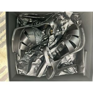 Saint Laurent YSL Tribute 105 leather platform sandals, black, size 37